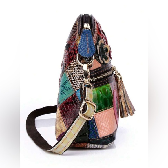 Bright Genuine Leather Small Crossbody Bag With Random Colorful Unique Color - Picture 5 of 8